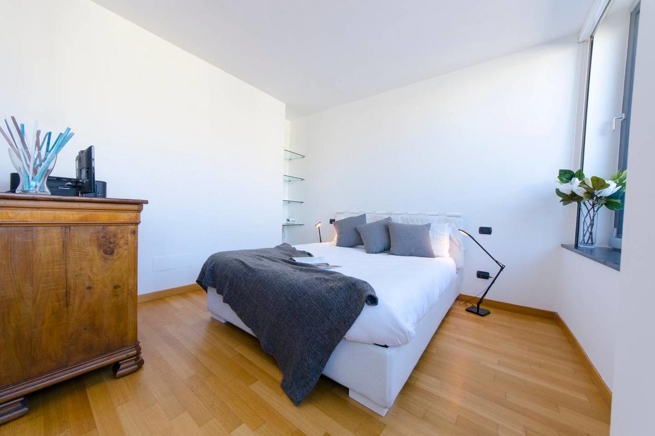 Apartament Altido Modern Flat Next To Acquario Genua Zewnętrze zdjęcie